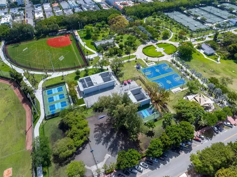 1405 Lenox Avenue Miami Beach FL 33139