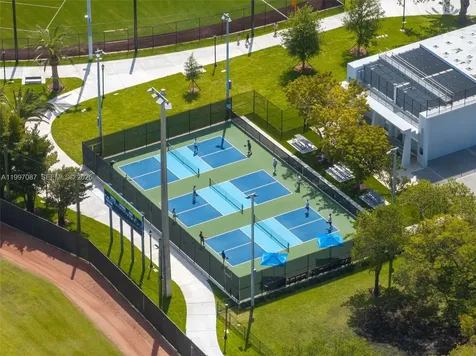 1405 Lenox Avenue Miami Beach FL 33139