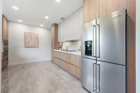 1405 Lenox Avenue Miami Beach FL 33139