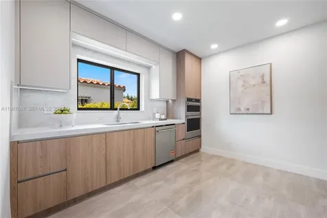 1405 Lenox Avenue Miami Beach FL 33139