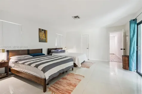 314 NE 85th Street El Portal FL 33138