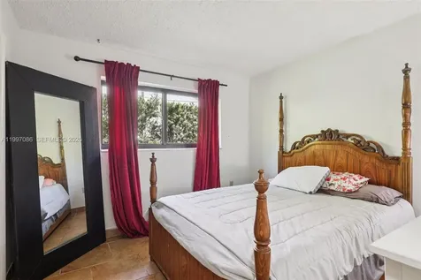 314 NE 85th Street El Portal FL 33138
