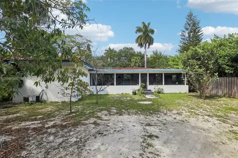 314 NE 85th Street El Portal FL 33138