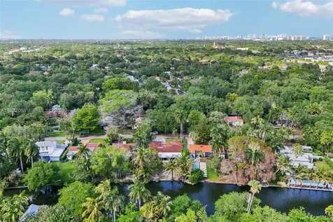 314 NE 85th Street El Portal FL 33138