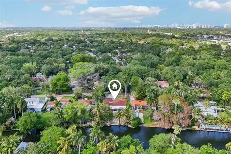 314 NE 85th Street El Portal FL 33138