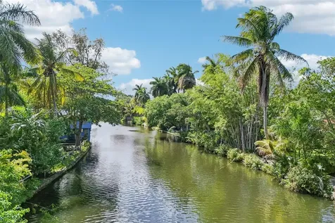 314 NE 85th Street El Portal FL 33138