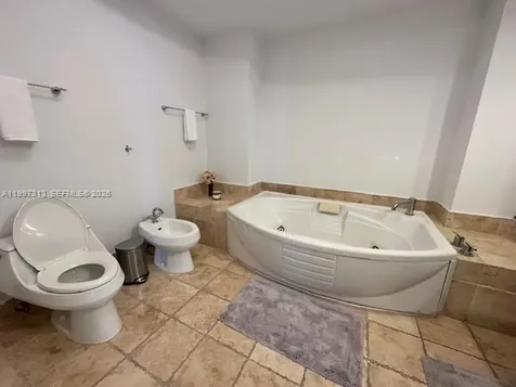18201 Collins Avenue Sunny Isles Beach FL 33160