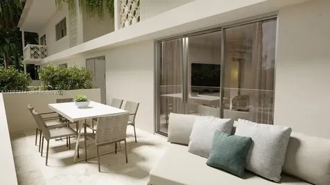 260 Collins Avenue Miami Beach FL 33139