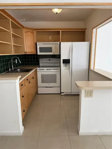 162 Westbury J Deerfield Beach FL 33442