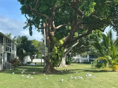 162 Westbury J Deerfield Beach FL 33442