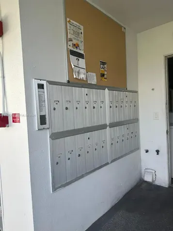 162 Westbury J Deerfield Beach FL 33442