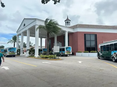 162 Westbury J Deerfield Beach FL 33442