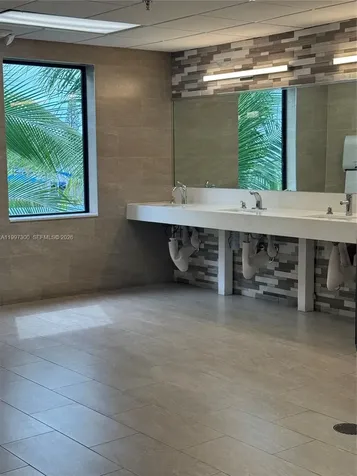 162 Westbury J Deerfield Beach FL 33442