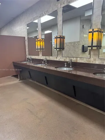 162 Westbury J Deerfield Beach FL 33442