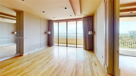 11113 Biscayne Boulevard Miami FL 33181