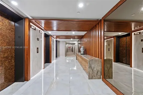 11113 Biscayne Boulevard Miami FL 33181