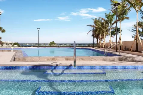 11113 Biscayne Boulevard Miami FL 33181