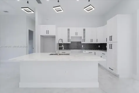 1504 E 6th Lehigh Acres FL 33972