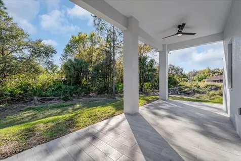 1504 E 6th Lehigh Acres FL 33972