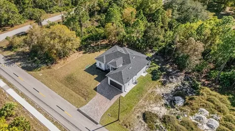 1504 E 6th Lehigh Acres FL 33972