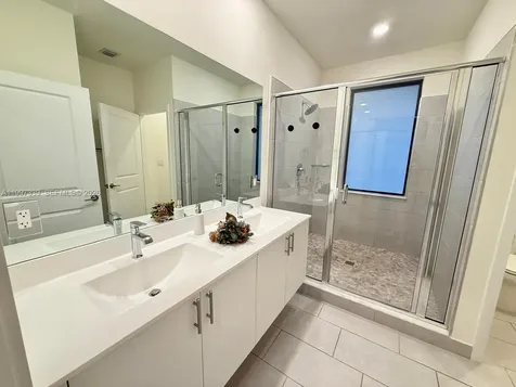 8001 NW 41st Street Doral FL 33166