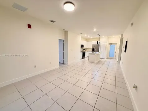 8001 NW 41st Street Doral FL 33166