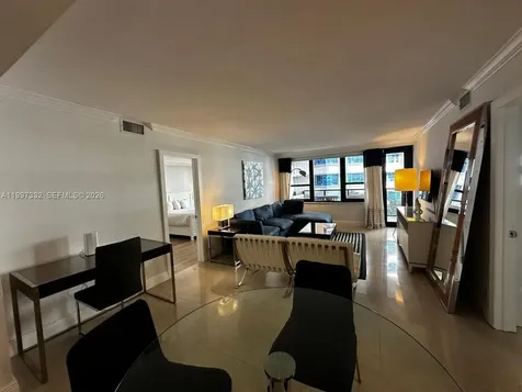5225 Collins Avenue Miami Beach FL 33140