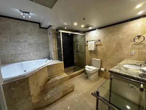 5225 Collins Avenue Miami Beach FL 33140