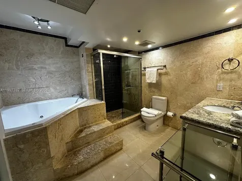 5225 Collins Avenue Miami Beach FL 33140