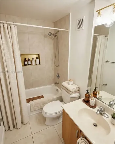 7501 E Treasure Drive North Bay Village FL 33141