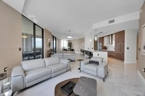 301 Altara Avenue Coral Gables FL 33146