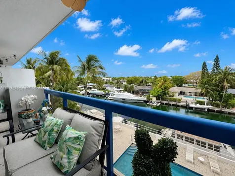 2370 NE 135th Street North Miami FL 33181
