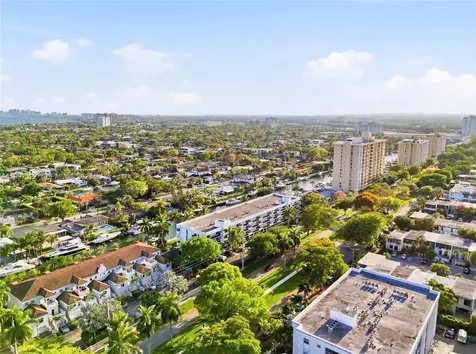 2370 NE 135th Street North Miami FL 33181