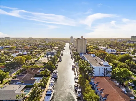 2370 NE 135th Street North Miami FL 33181