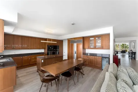 791 Crandon Boulevard Key Biscayne FL 33149