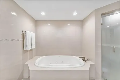 791 Crandon Boulevard Key Biscayne FL 33149
