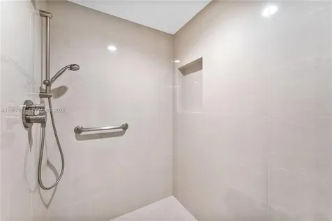 791 Crandon Boulevard Key Biscayne FL 33149