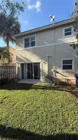 2262 NW 171st Terrace Pembroke Pines FL 33028
