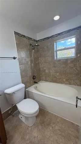 2262 NW 171st Terrace Pembroke Pines FL 33028
