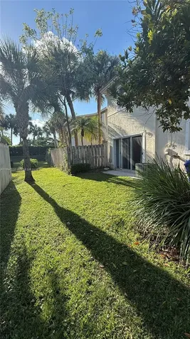 2262 NW 171st Terrace Pembroke Pines FL 33028