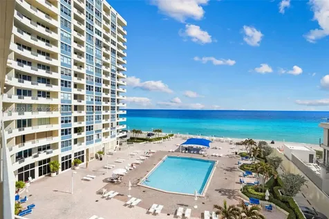 3180 S Ocean Drive Hallandale Beach FL 33009