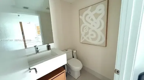 460 NE 28th Street Miami FL 33137