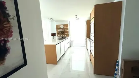 460 NE 28th Street Miami FL 33137