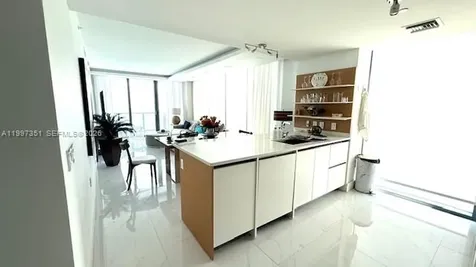 460 NE 28th Street Miami FL 33137