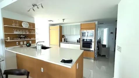 460 NE 28th Street Miami FL 33137