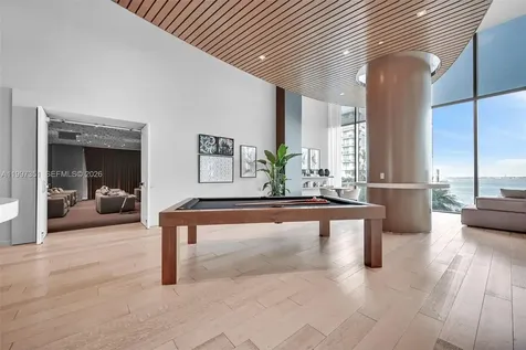 460 NE 28th Street Miami FL 33137