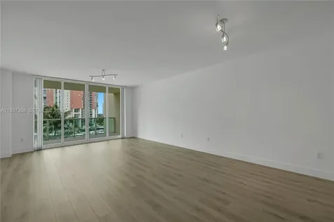 3340 NE 190th Street Aventura FL 33180