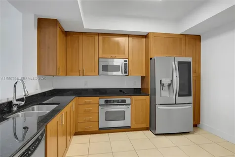 3340 NE 190th Street Aventura FL 33180