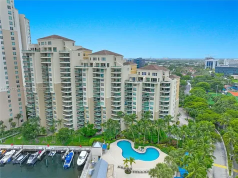 3340 NE 190th Street Aventura FL 33180