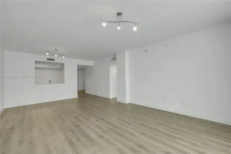 3340 NE 190th Street Aventura FL 33180
